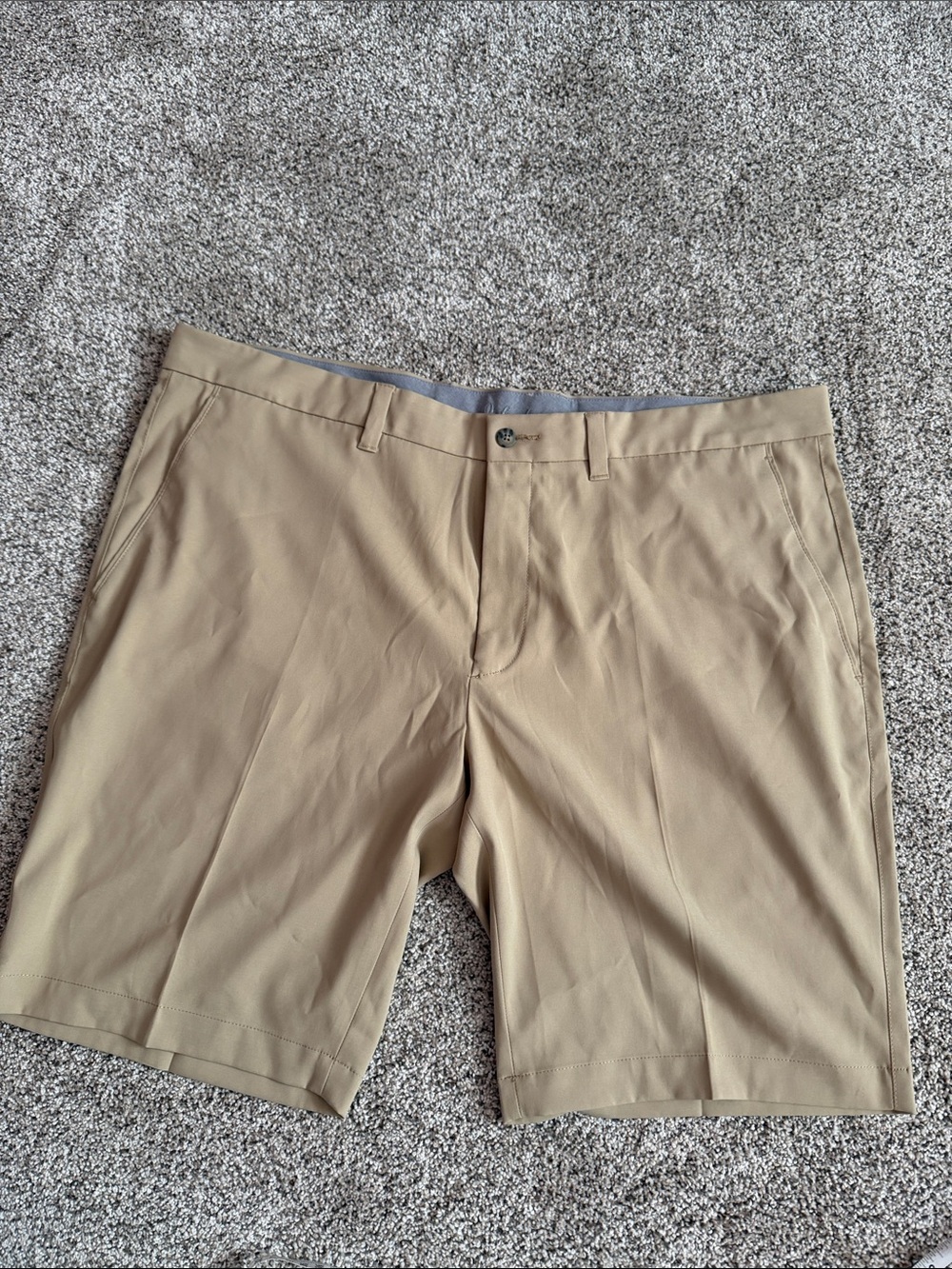 Oxford Men's Tan Flat-Front Shorts